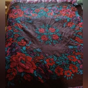 Beautiful Floral Shawl